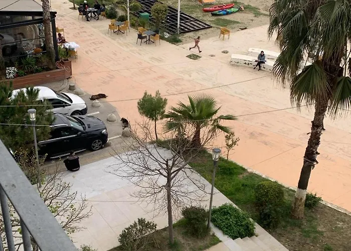 Apartament Beach Durres 公寓 *