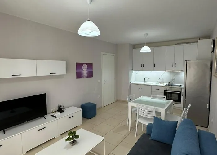 Apartament Beach Durres 公寓 *